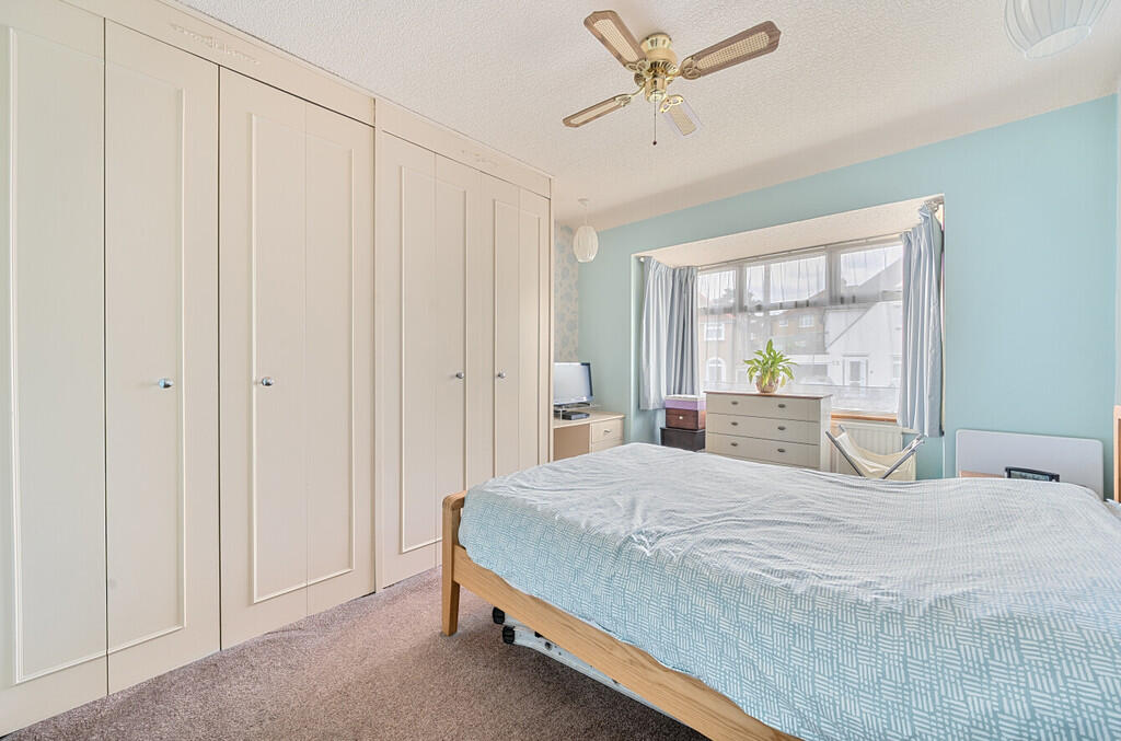 24-681a525021e68-...