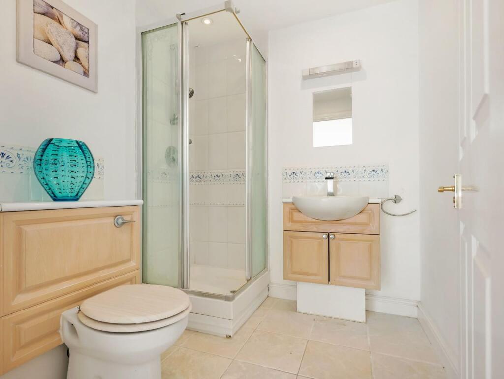 Azalea Court, Branksome Wood Road