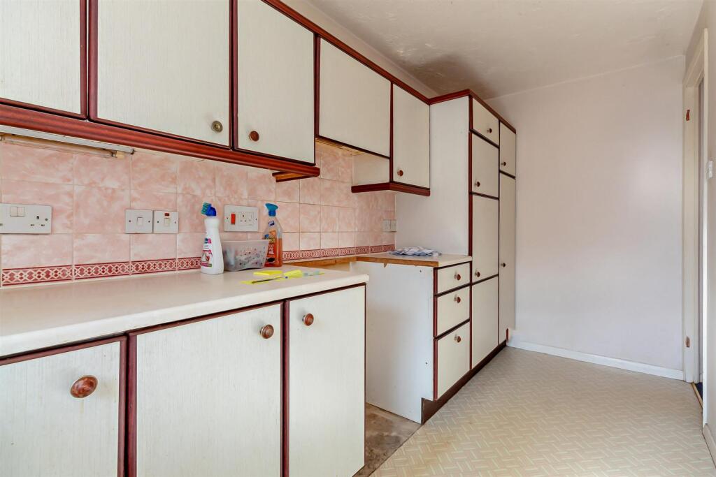 8656088-interior09-800.jpg
