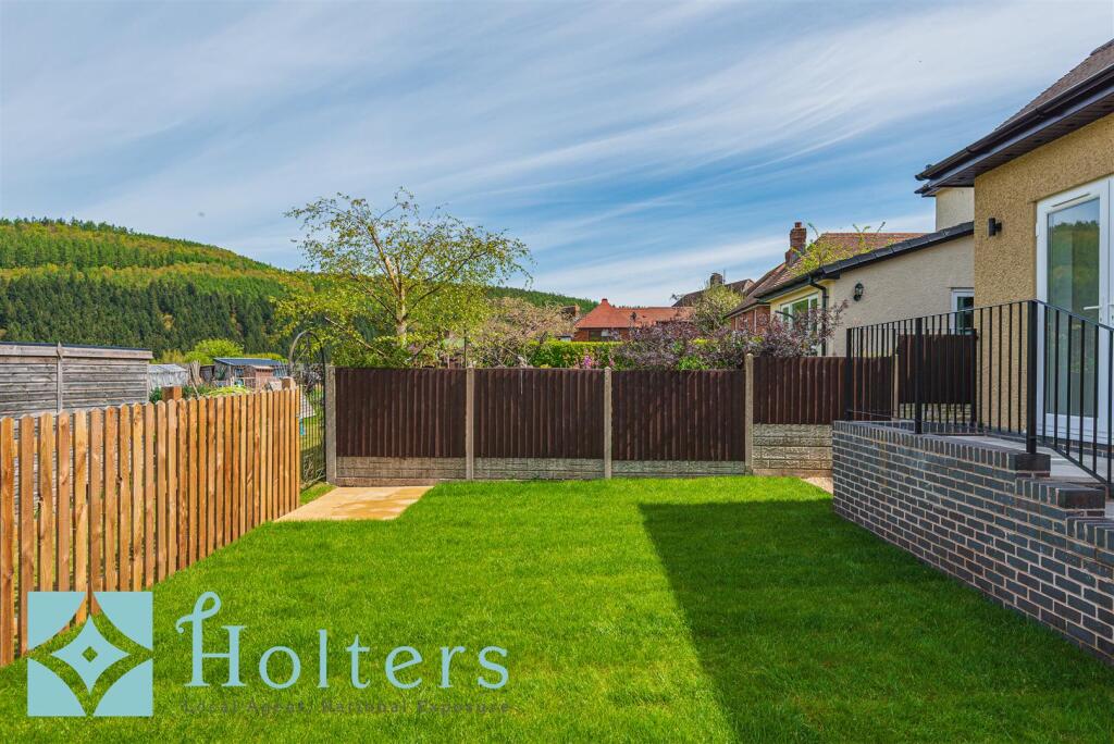2 Garth Terrace, Knighton-45.jpg