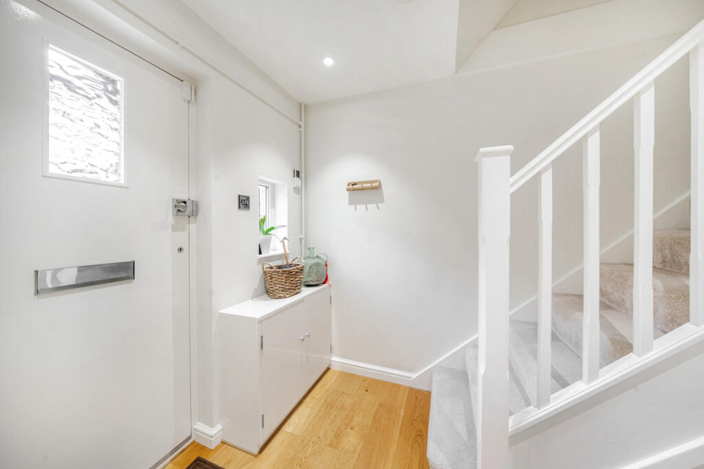 1309622-23-684835...