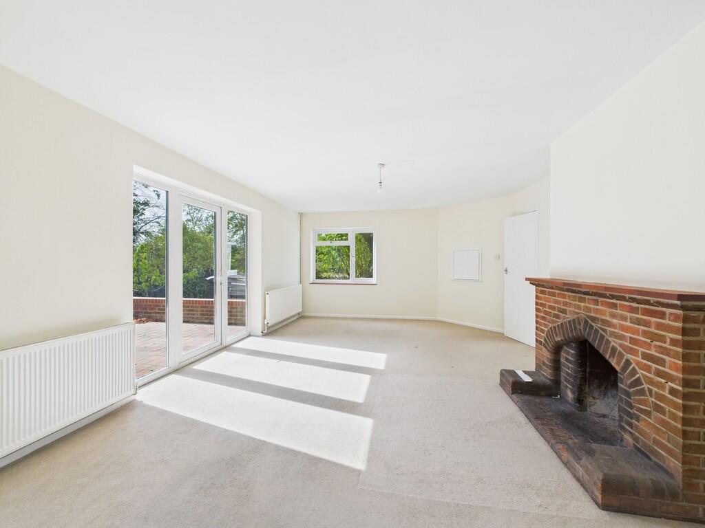 CAM04018G0-PR0325...