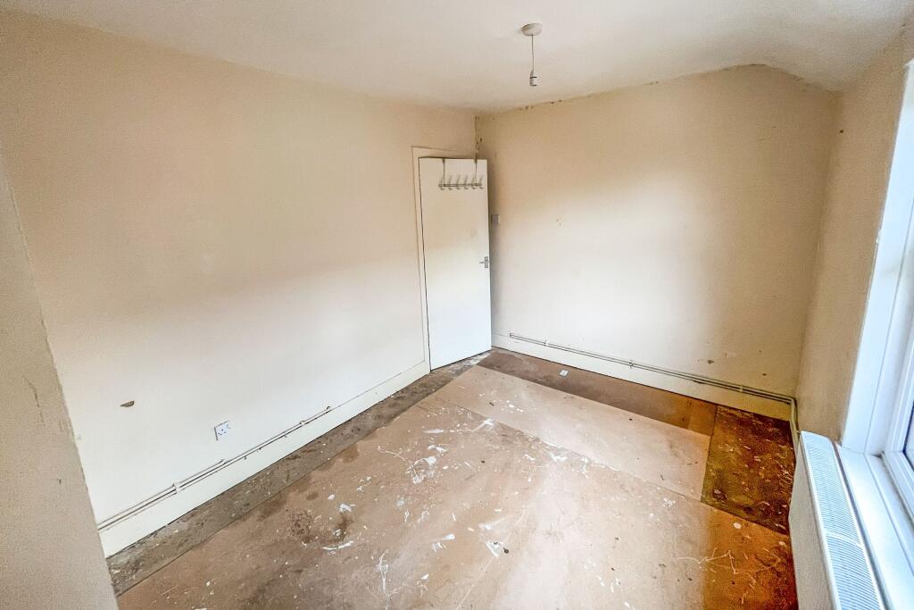 Flat 3, 7 St. Augustines Road, Bedford, Bedfordshire, MK40 2NB