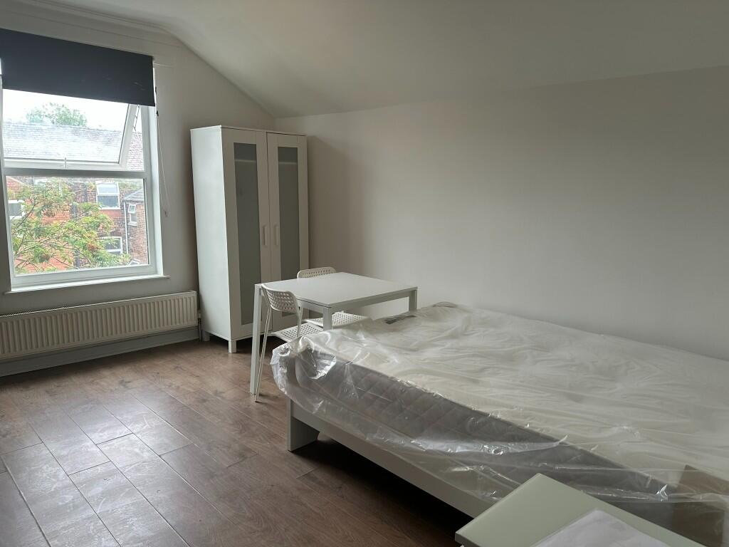 Room 9