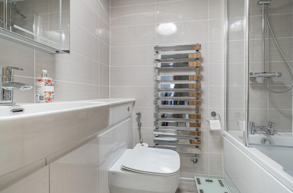 1317352-23-686fa3...