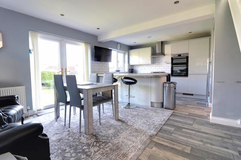 Kitchen/ Diner