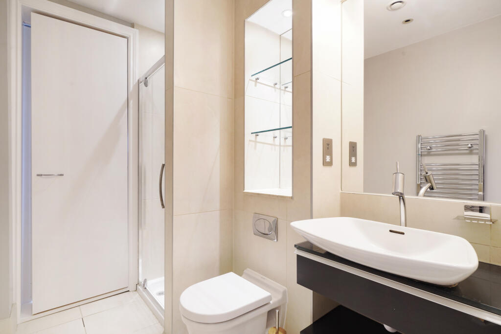 property in Thornton Place, 
Clapham Common North Side, SW4