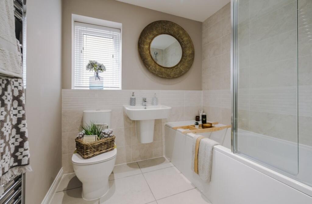 En-Suite - Sheldon - Balmoral Gardens