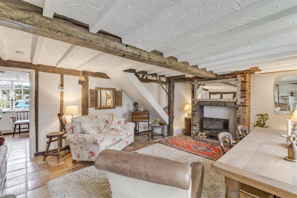 Thorncote Road 4-20.jpg