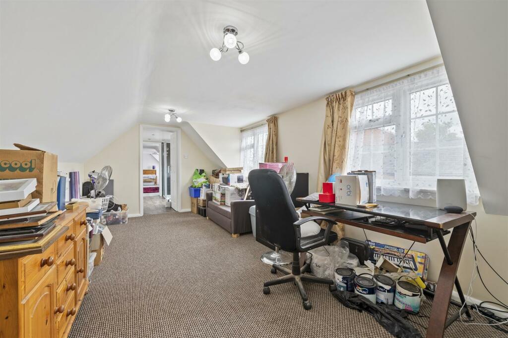 Office/Play Room/Bedroom