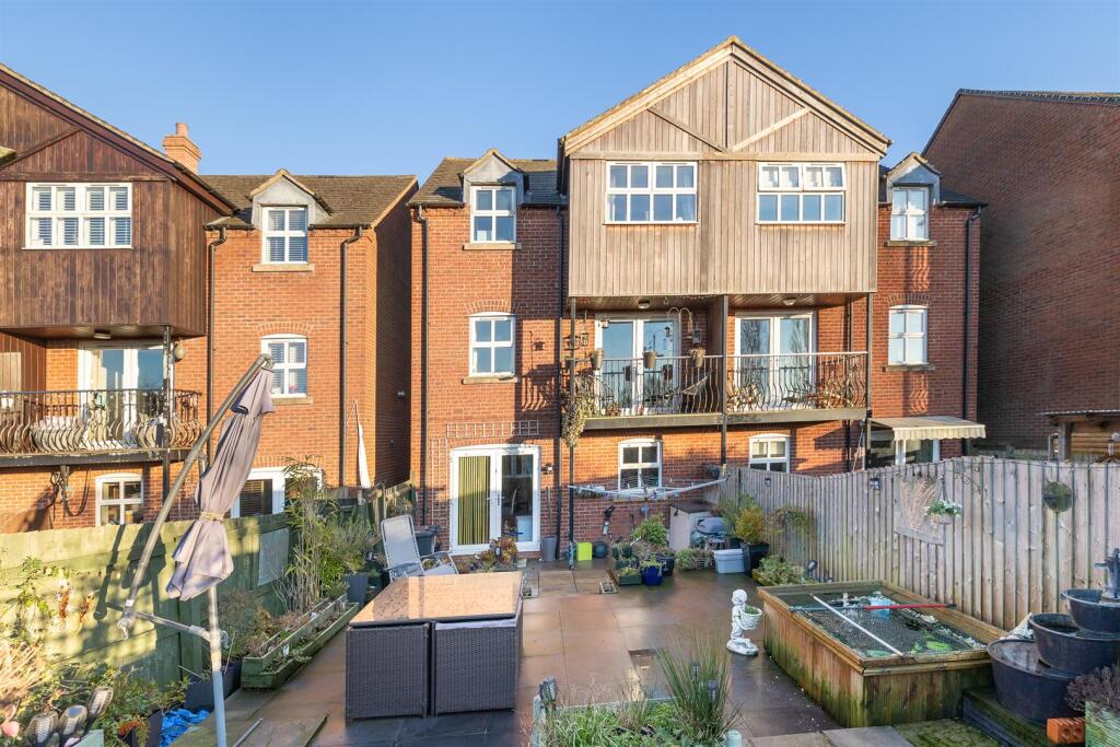 DE12 7BA 7BC-003.jpg