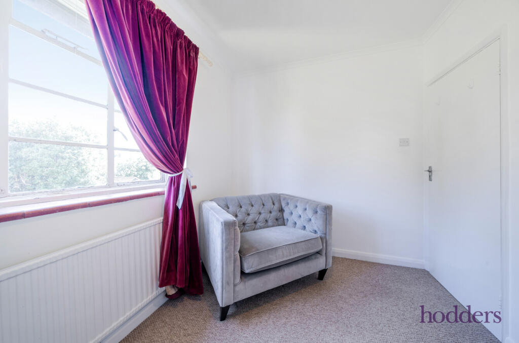 d6ee71fa-56d1-46e...