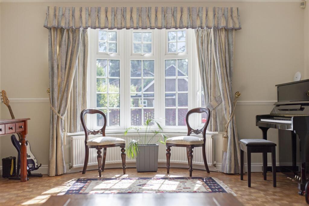 77694_7-The-Poplars-Ascot (22).jpg