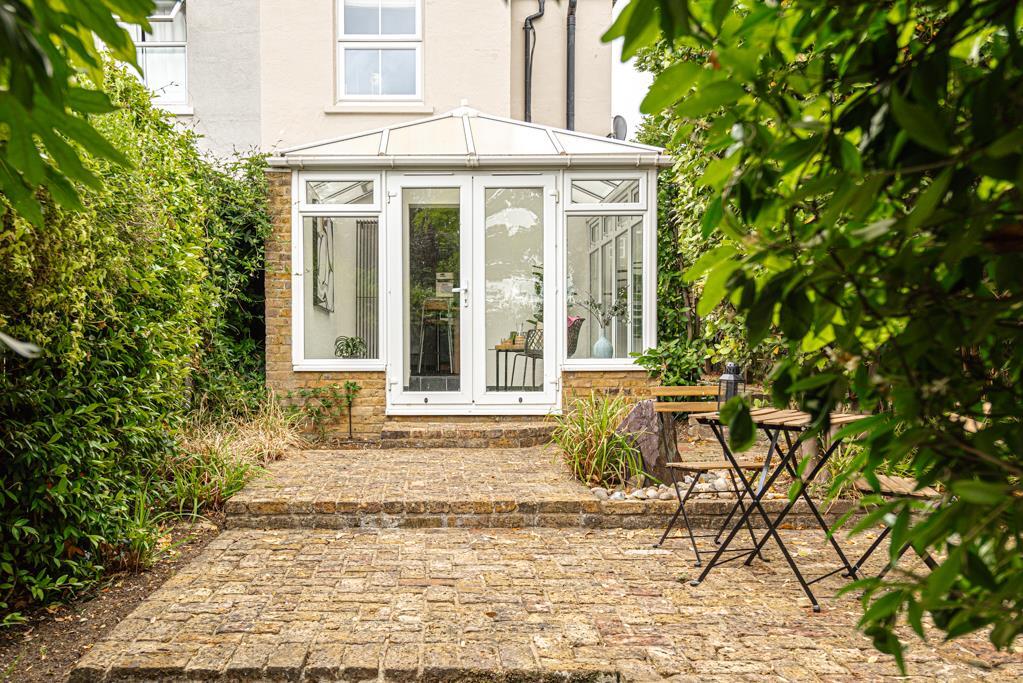 Updtd (Rightmove) 4.jpg