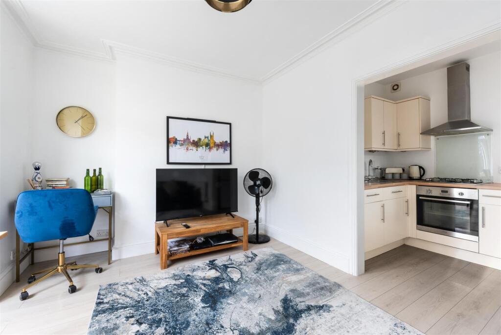 Ground Floor Flat, 7 Onega Terrace, Bath BA1 3AH-7