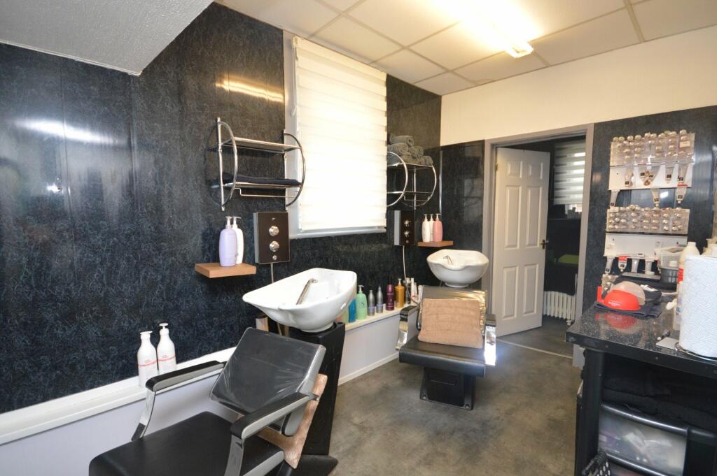 Salon