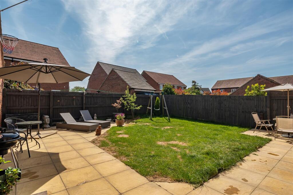 40 Woodcock Way, Ashby