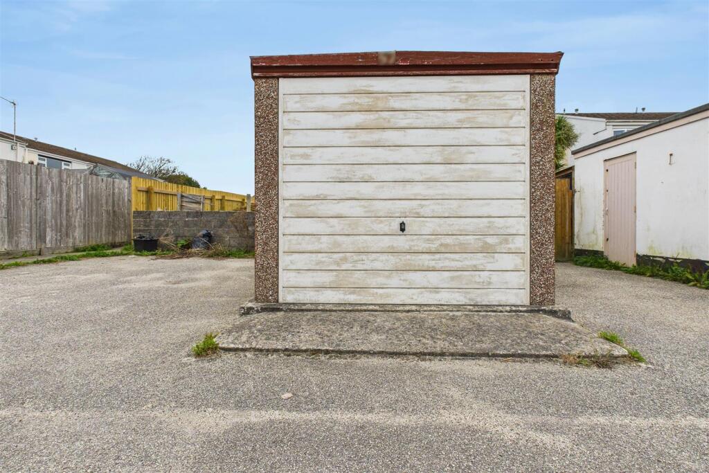 Single garage