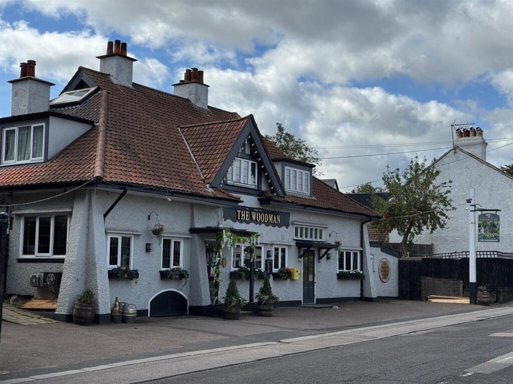 ladycroft pub.jpg