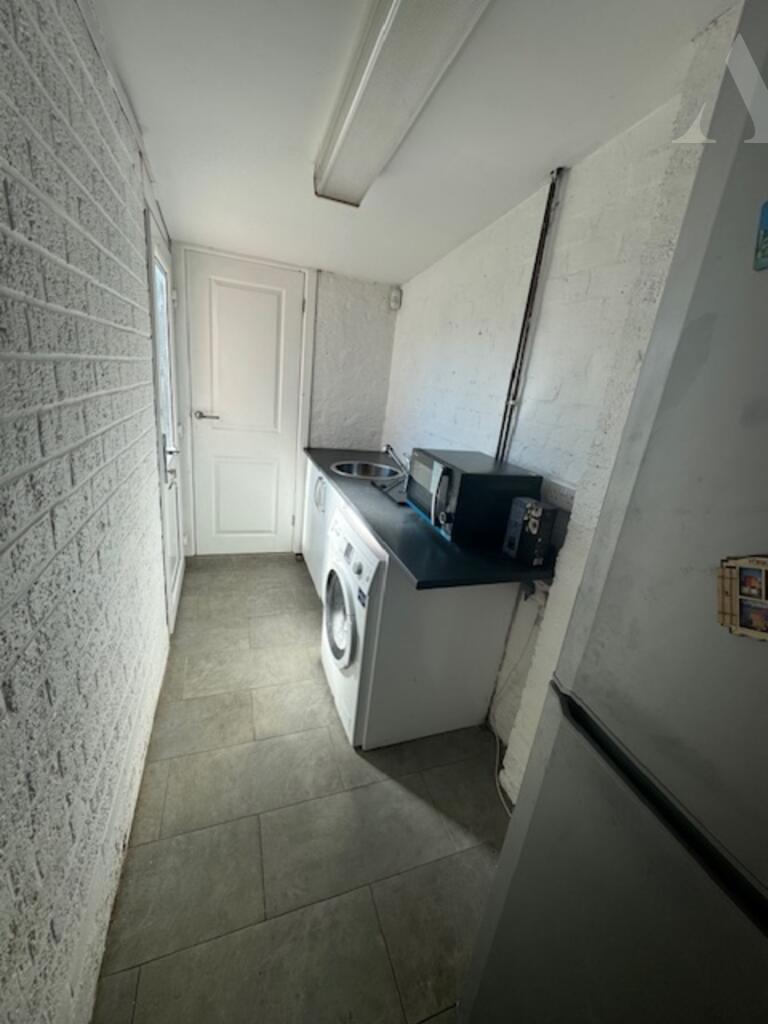 220 Old Croft Lane utility