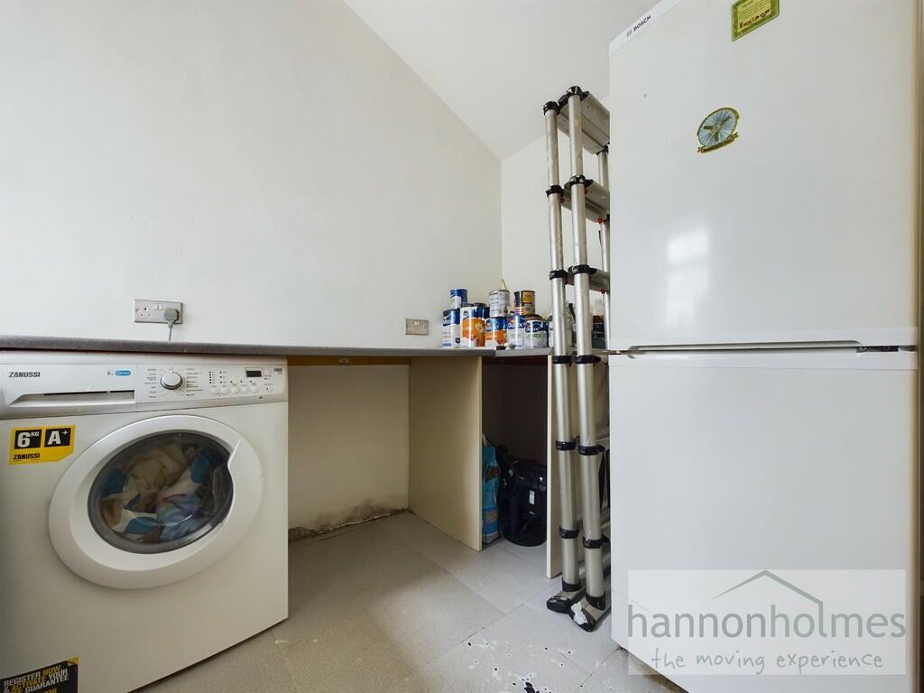 CAM01073G0-PR0185...