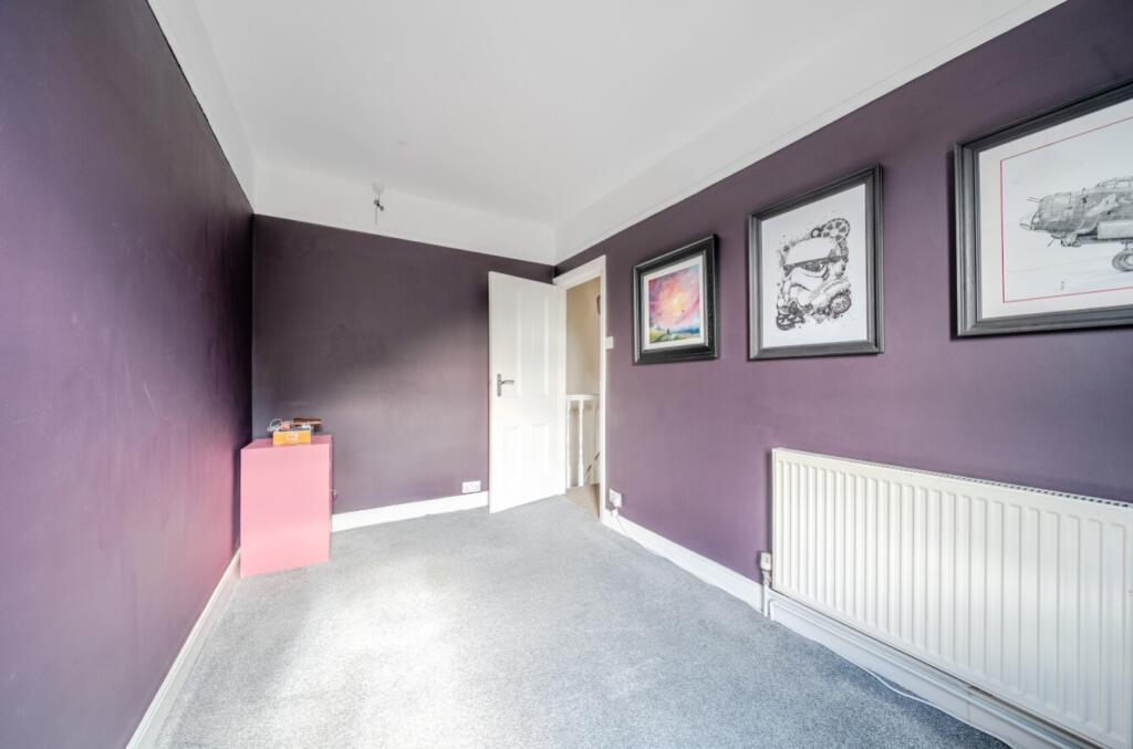 1360885-15-68dbe05548385