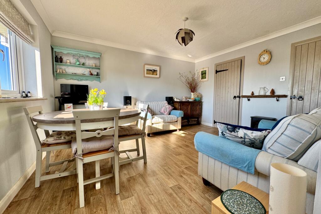 Bedroom 2 (currently second living room)