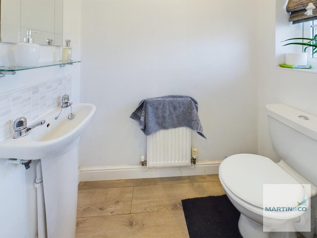 CAM03663G0-PR0121...