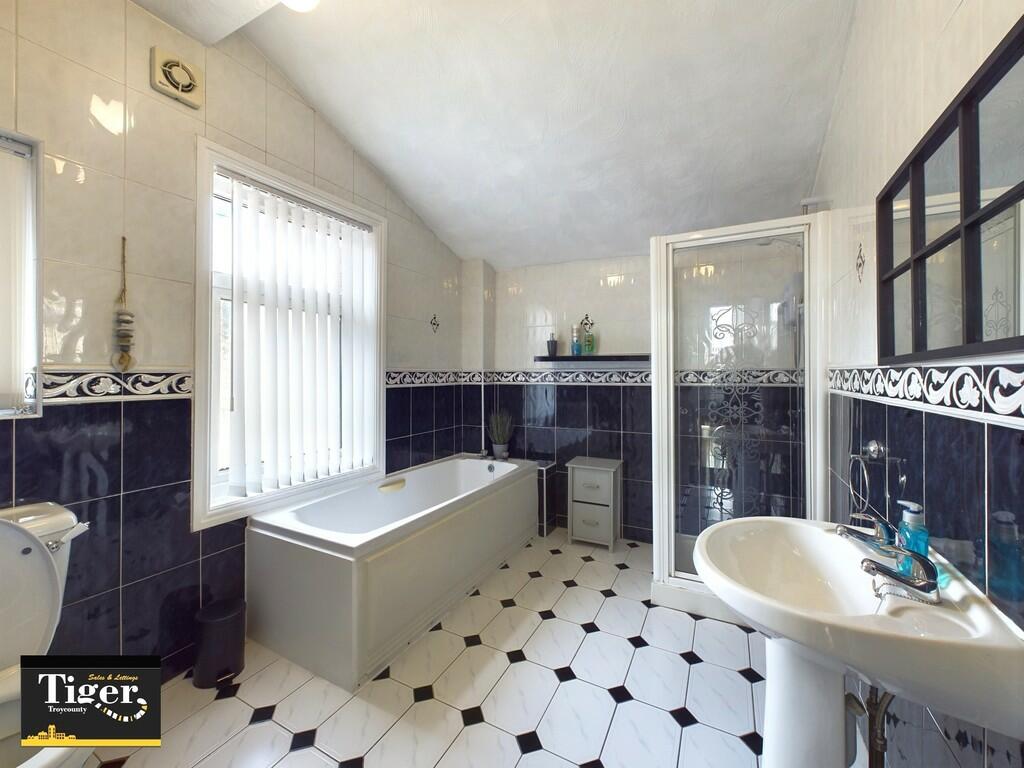 CAM03440G0-PR0152...