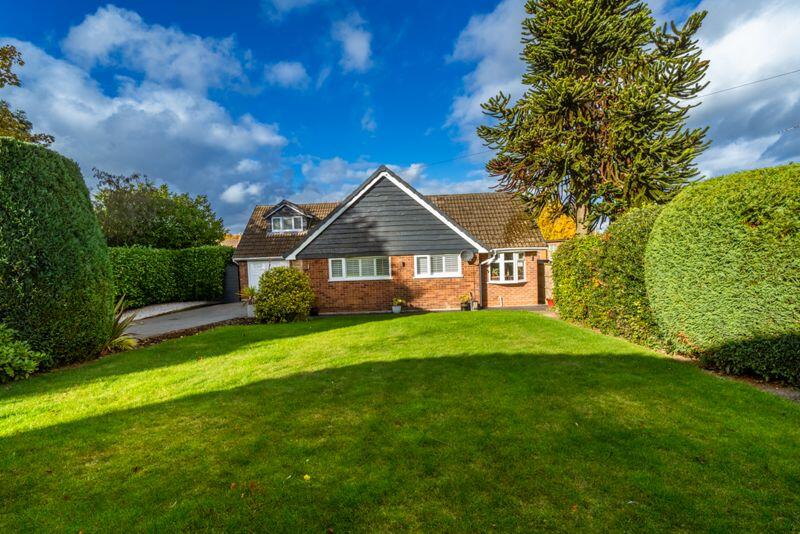 1ST FLOOR BEDROOM 2/DRESSING ROOM