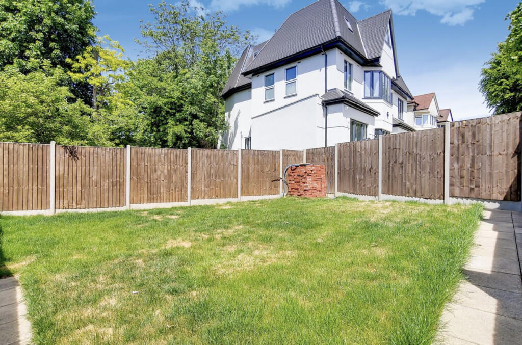 Screenshot 2025-1...