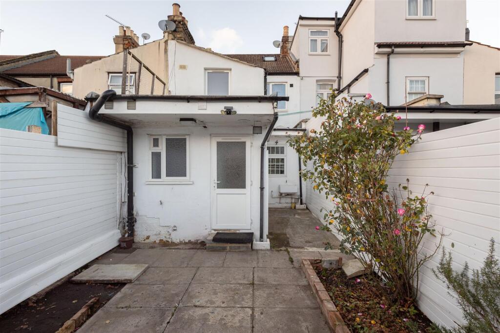 Ramsay Road, E7