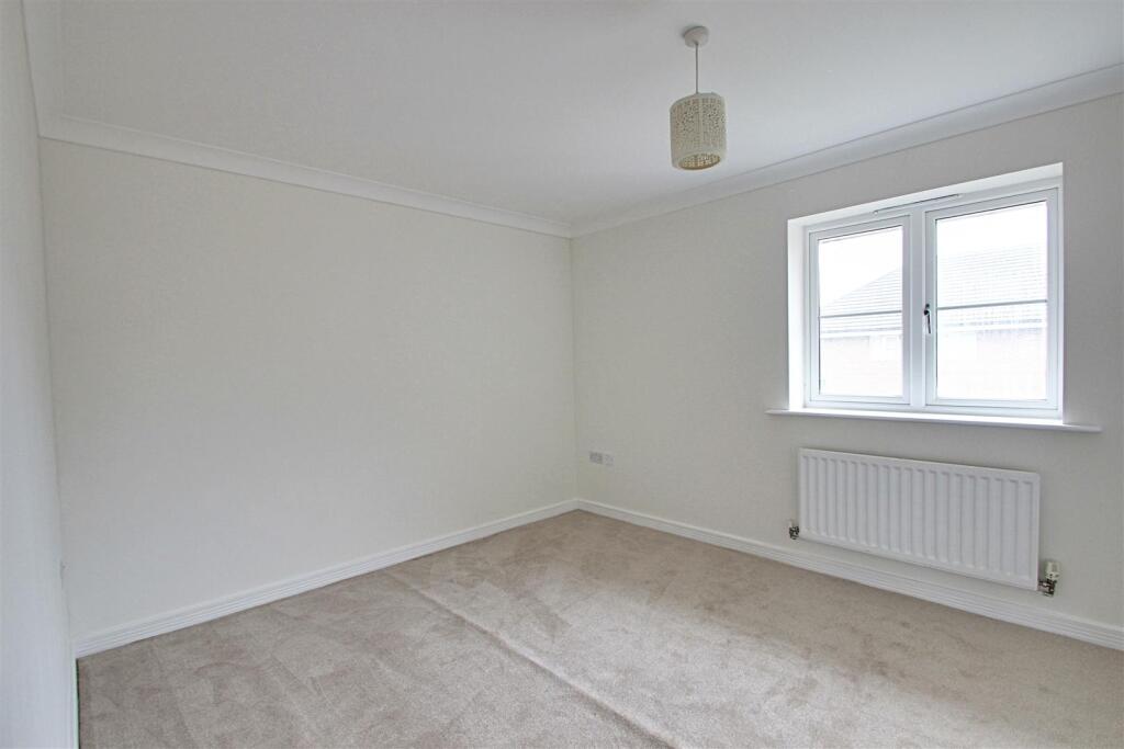 Wharf Way, Hunton Bridge, Kings Langley