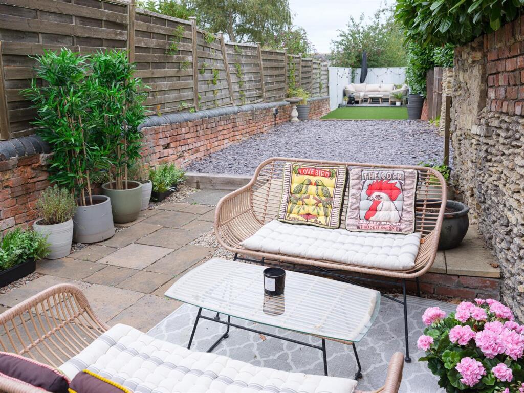 12 London Road-42.jpg