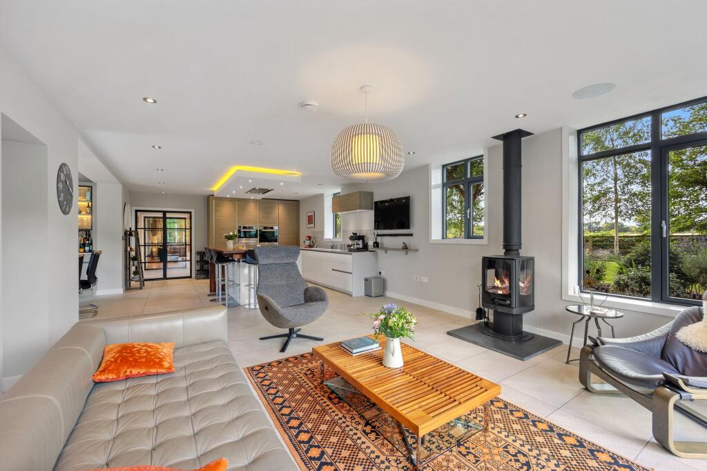 Kitchen/Dining/Living Room