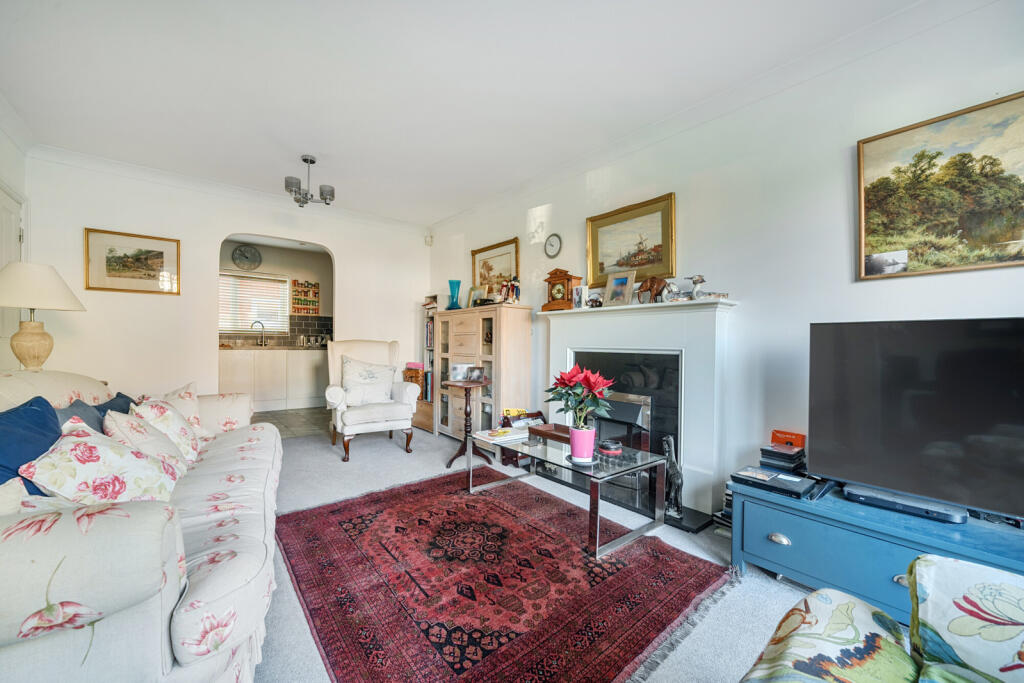 1385886-3-692ebd5...