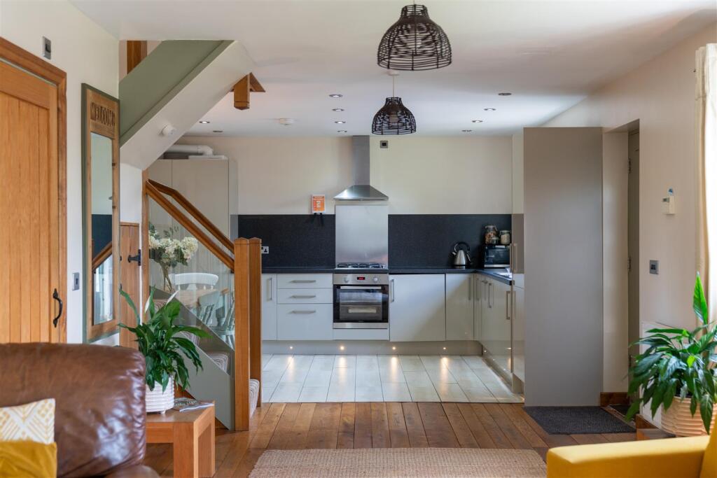 Open Plan Living_-2.jpg