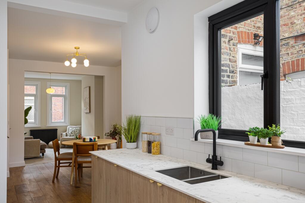 21_Brunswick_Street_97