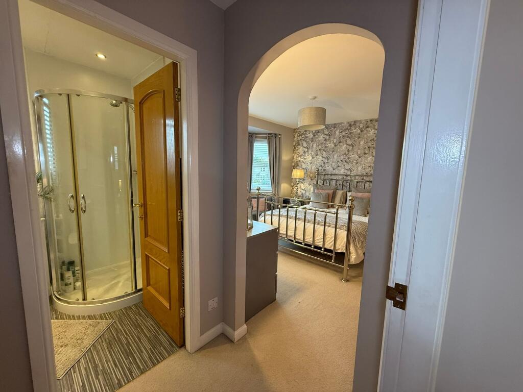Master bedroom 1 / En-suite