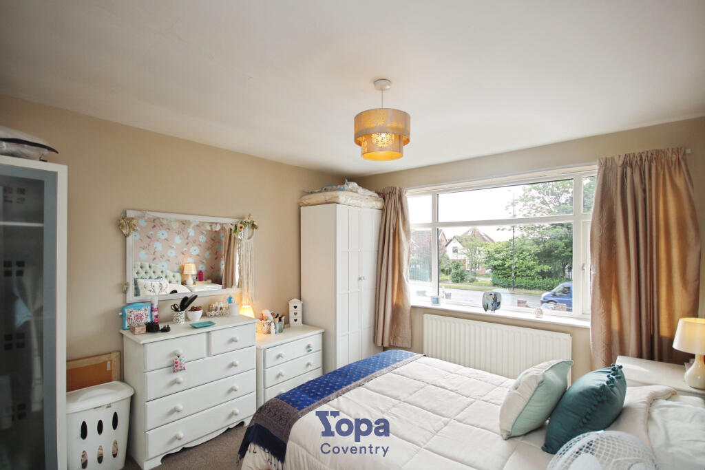 697ecd21-Bedroom 202.JPG