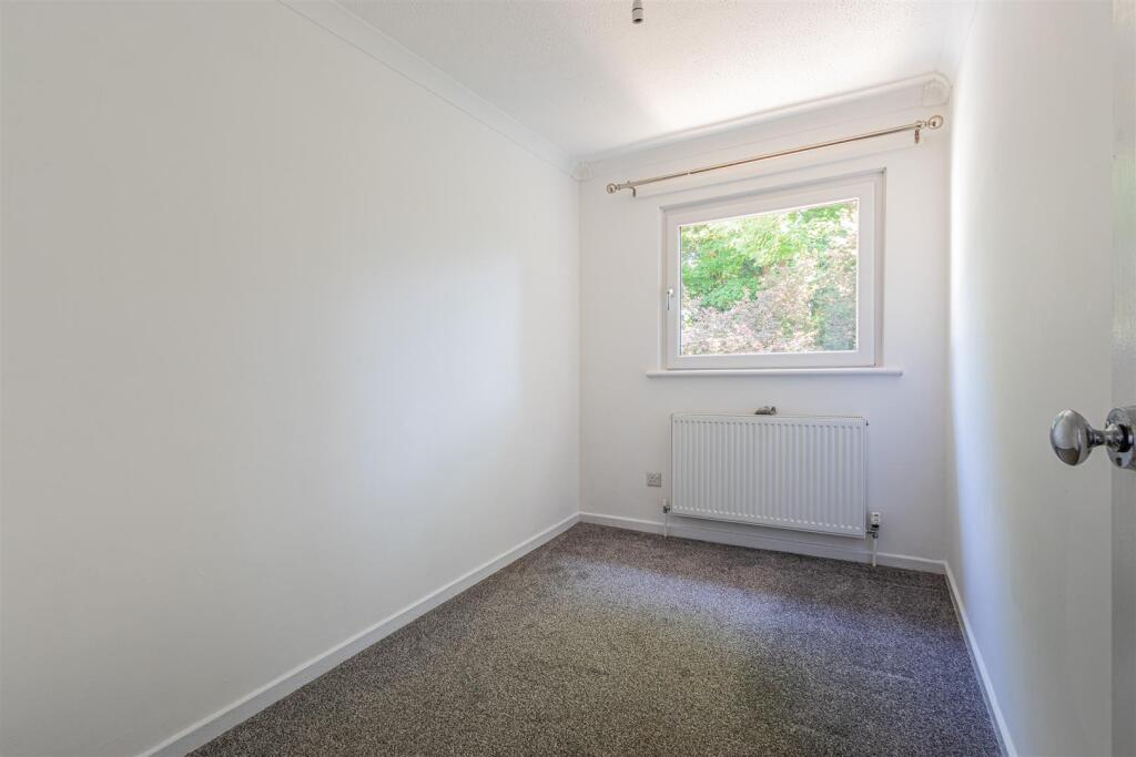 Penhill Close 33 (8 of 15).jpg