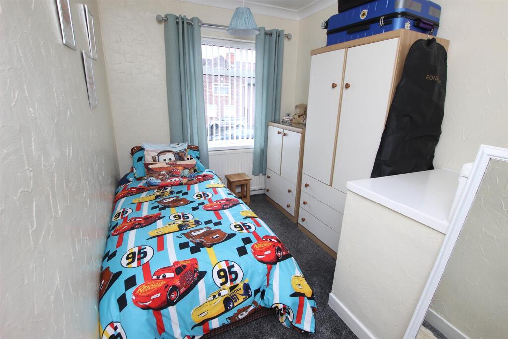 BEDROOM 3
