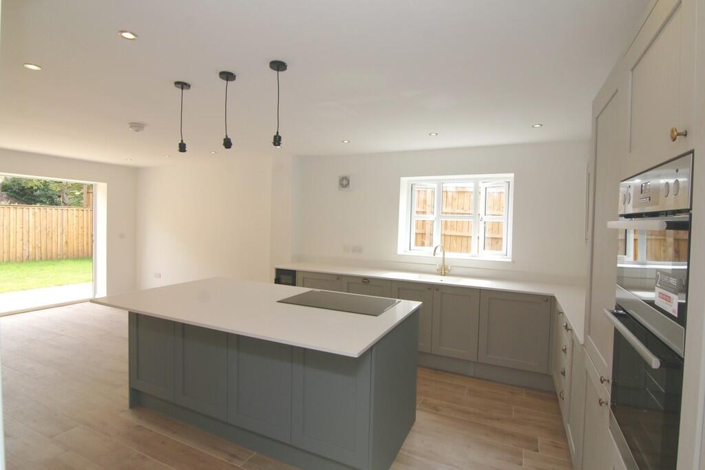 Actual Kitchen Di...