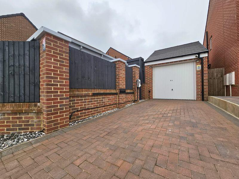 Detached Garage