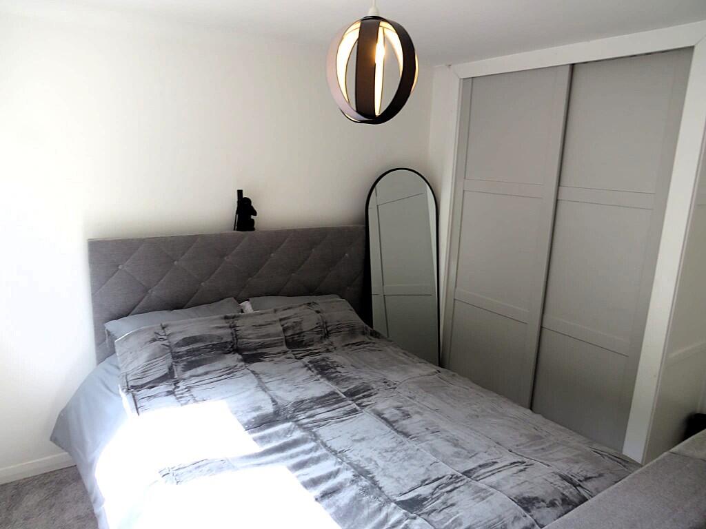 Bed 1. Aspect 2.