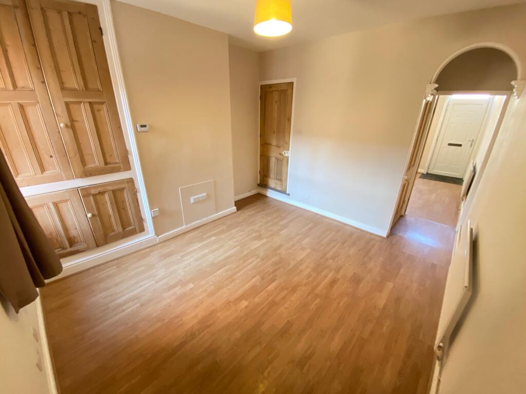 Dining room aspect 2