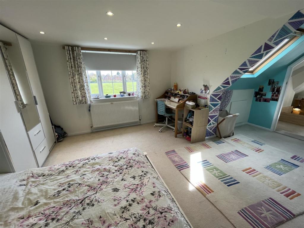 Bedroom 4 Aspect 2.jpg