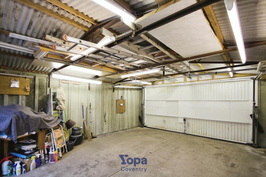 71555622-Double 20Garage 202.JPG