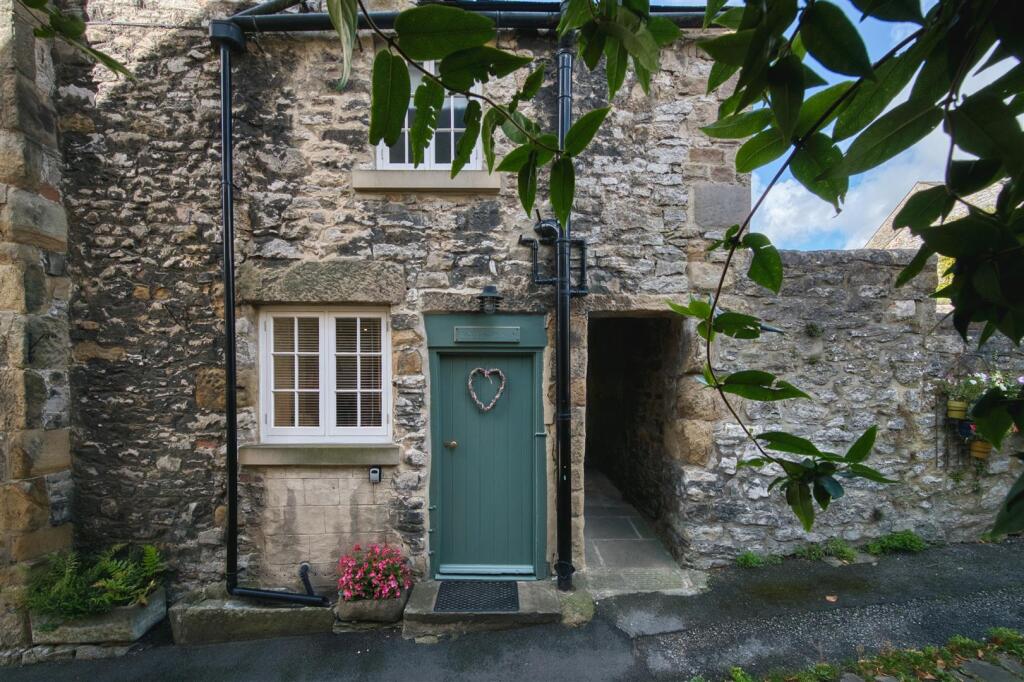 Saxton Mee Wainstones 0109.jpg