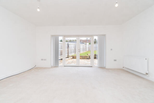 Sitting / Dining Room